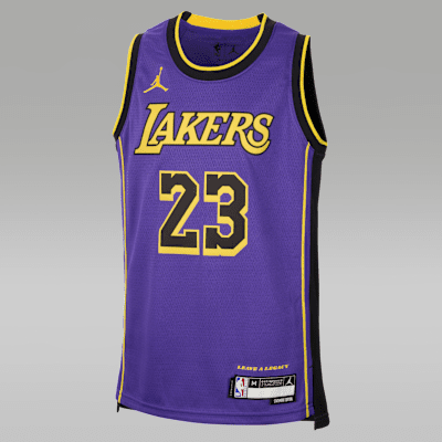 LeBron James Los Angeles Lakers Statement Edition Older Kids